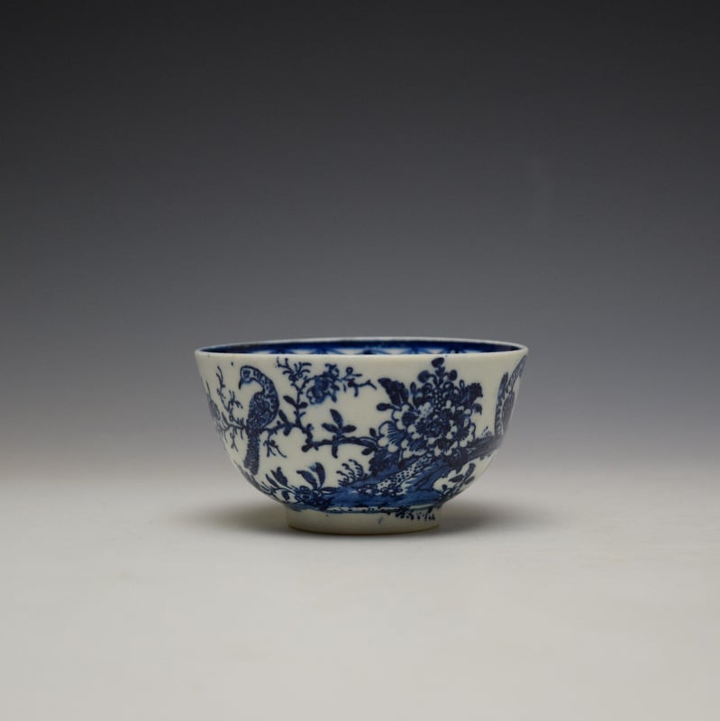 Lowestoft Two Peacock and Peony Pattern Teabowl and Saucer c1775-85 (2)