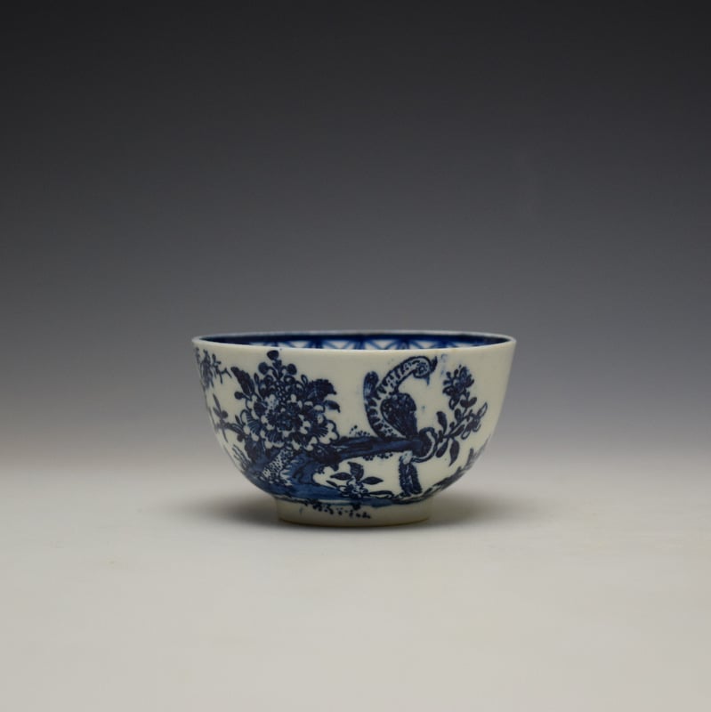 Lowestoft Two Peacock and Peony Pattern Teabowl and Saucer c1775-85 (6)