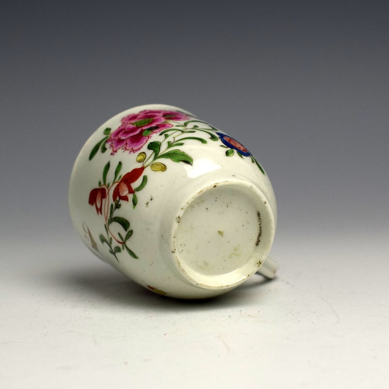 A Fine Worcester Flower Sprays and Insects Pattern Coffee Cup c1760-65 (6)