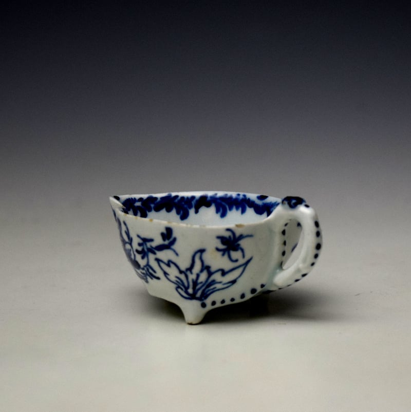 Bow Floral Pattern Peach Shaped Butterboat c1765-70 (8)