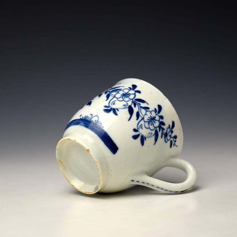 Bow Flowering Root Pattern Coffee Cup c1765-70 (7)