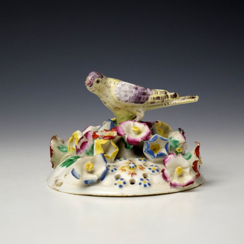 Bow Frill Vase and Cover c1760 (10)