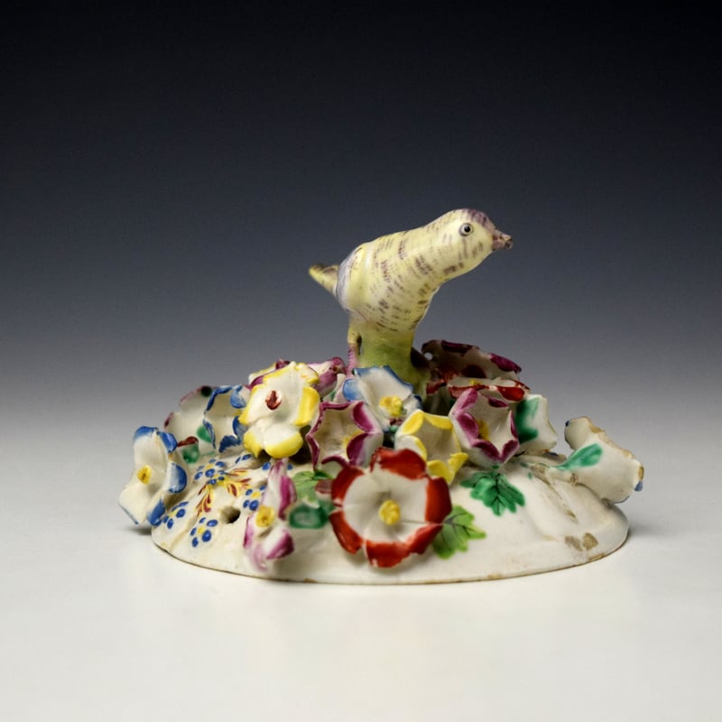 Bow Frill Vase and Cover c1760 (11)