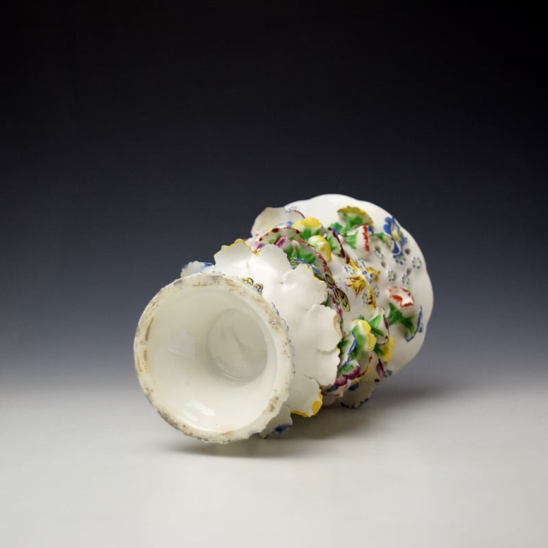 Bow Frill Vase and Cover c1760 (9)