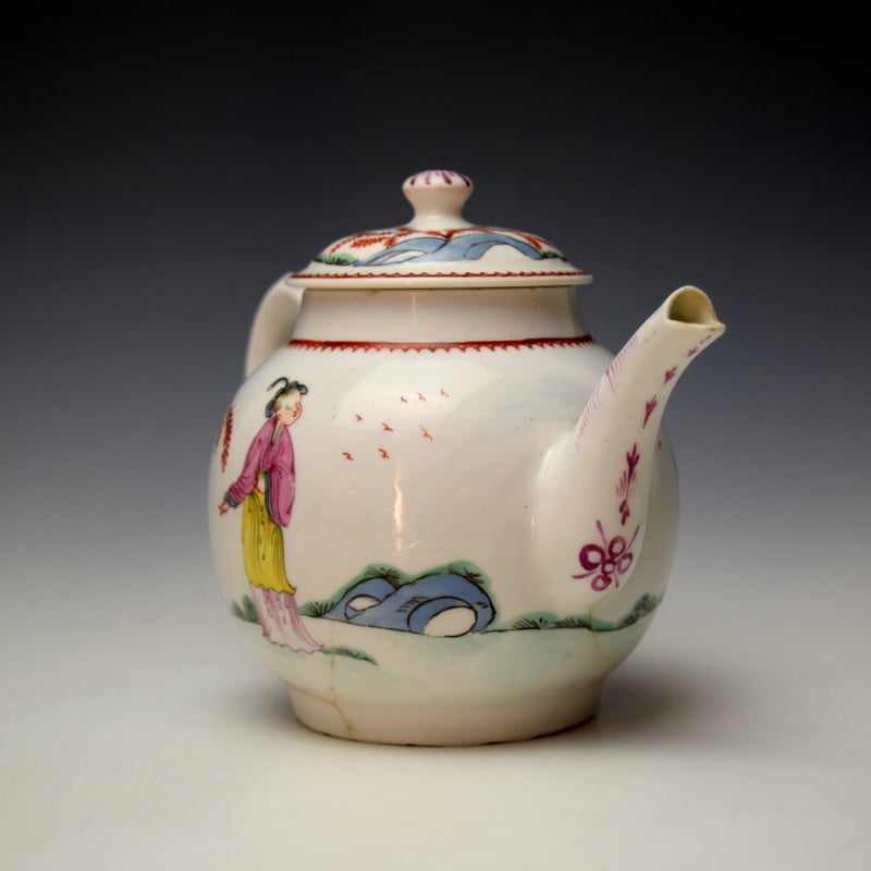 Bow Lady Holding a Flower Pattern Teapot and Cover c1765-70 (3)