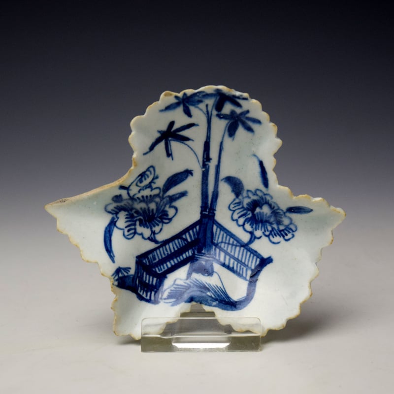 Peony Fence and Bamboo Pattern Pickle Dish c1756-60