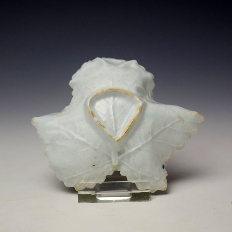 Bow Peony Fence and Bamboo Pattern Pickle Dish c1756-60 (2)