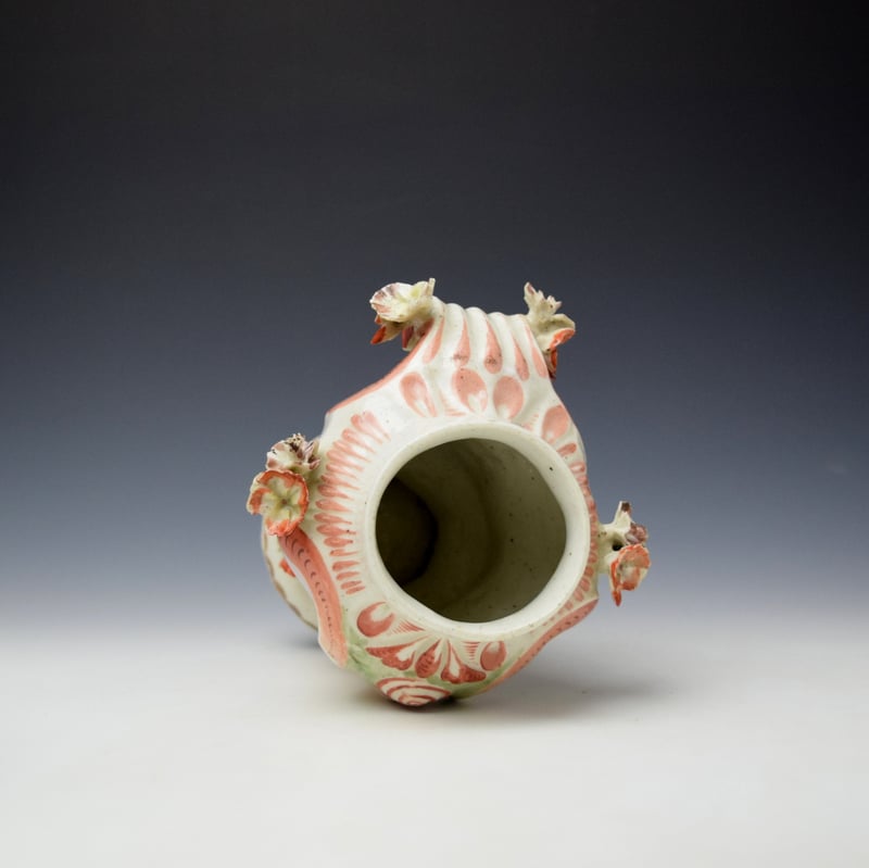 Castle Painter Frill Vase and Cover c1760 (5)
