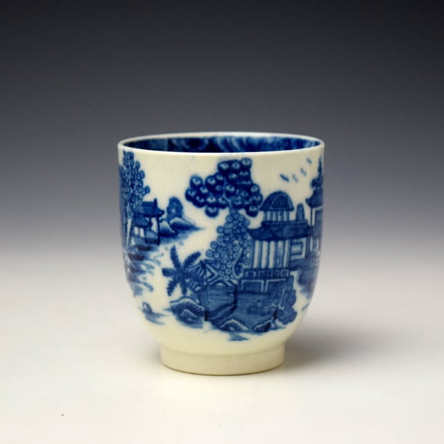 Caughley Bandstand Pattern Coffee Cup c1780-99 (2)