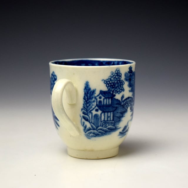 Caughley Bandstand Pattern Coffee Cup c1780-99 (4)