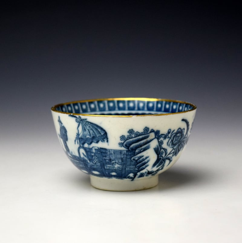 Caughley Fisherman Pattern Teabowl and Saucer c1777-99 (2)
