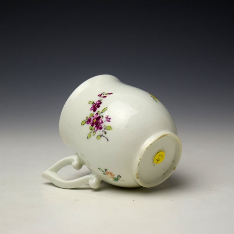 Derby Floral Pattern Bell Shaped Coffee Cup c1755-60 (5a)