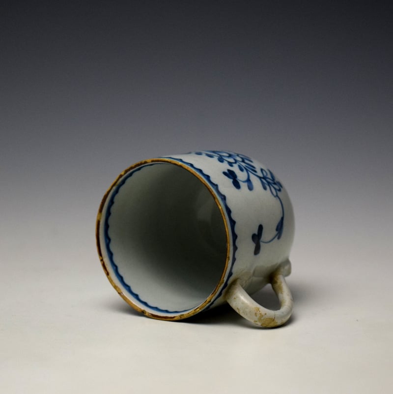 Liverpool Delft Profile Bud Pattern Coffee Cup c1750-60 (5)