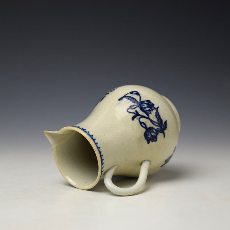 Liverpool John Pennington Strawberry Convolvulus and Bell Flower Sprays Pattern Sparrow Beak Jug c1775 (6)