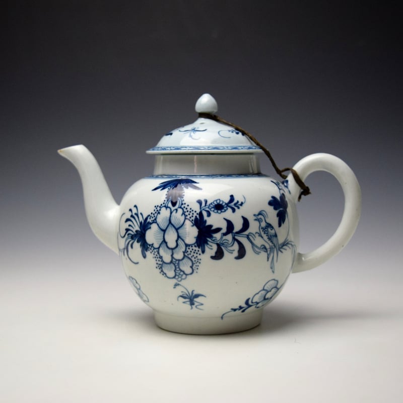 Liverpool Philip Christian Bird on a Branch Pattern Teapot cover and Stand c1766-70 (2)