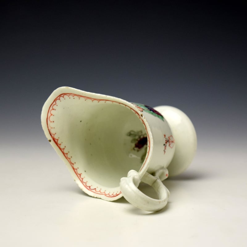 Liverpool Philip Christian Mandarin Lady and Servant Pattern Helmet Shaped Cream Jug c1765-75 (7)