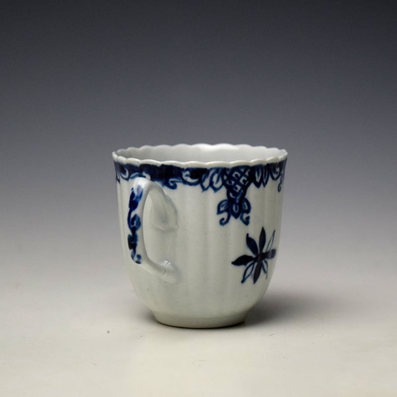 Liverpool William Reid Stylised Florets Pattern Fluted Coffee Cup c1756-60 (4)
