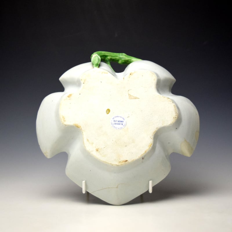 Longton Hall Chicken Pattern Leaf Shape Dessert Stand c1756-60 (3)