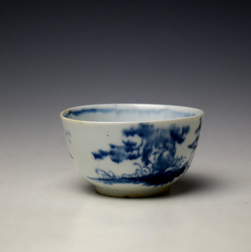 Longton Hall Gatehouse Pattern Teabowl and Saucer c1756-58 (3)