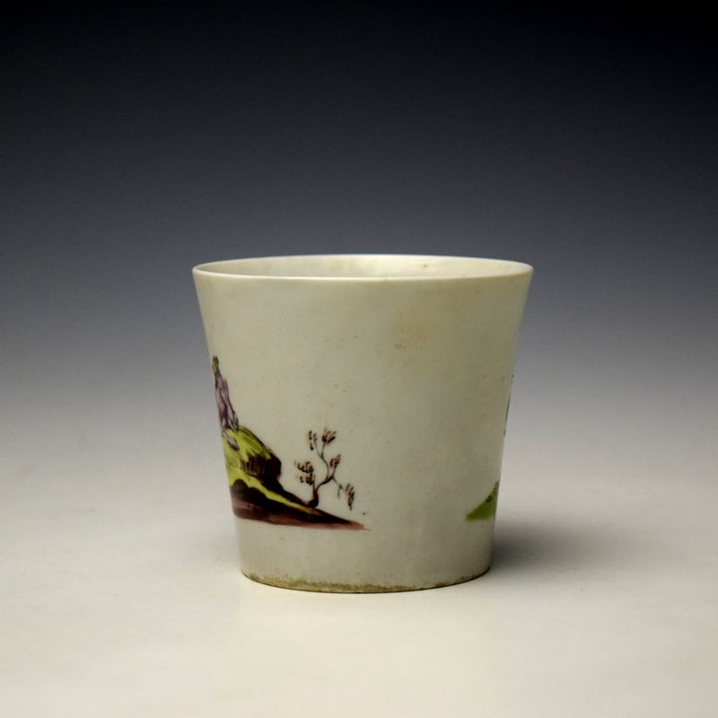 Longton Hall Lady Lying on a Grassy Bank Pattern Beaker c1755-58 (4)