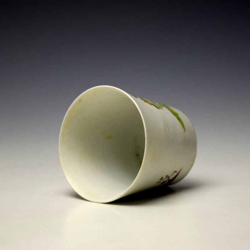 Longton Hall Lady Lying on a Grassy Bank Pattern Beaker c1755-58 (5)
