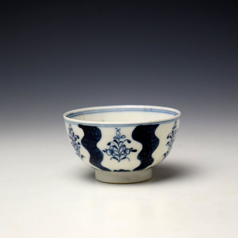 Lowestoft Childs Size Robert Browne Pattern Teabowl and Saucer c1770-80 (2)