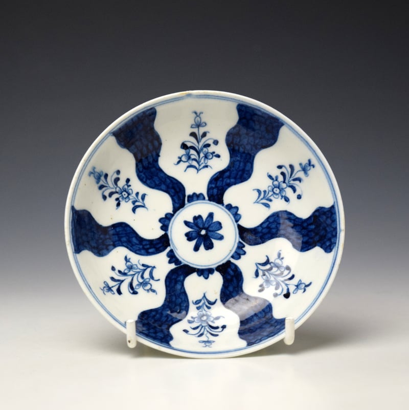Lowestoft Childs Size Robert Browne Pattern Teabowl and Saucer c1770-80 (7)