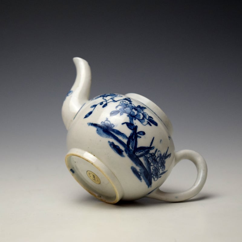 Lowestoft Early Flowering Plants Pattern Miniature Teapot and Cover c1760-64 (8)