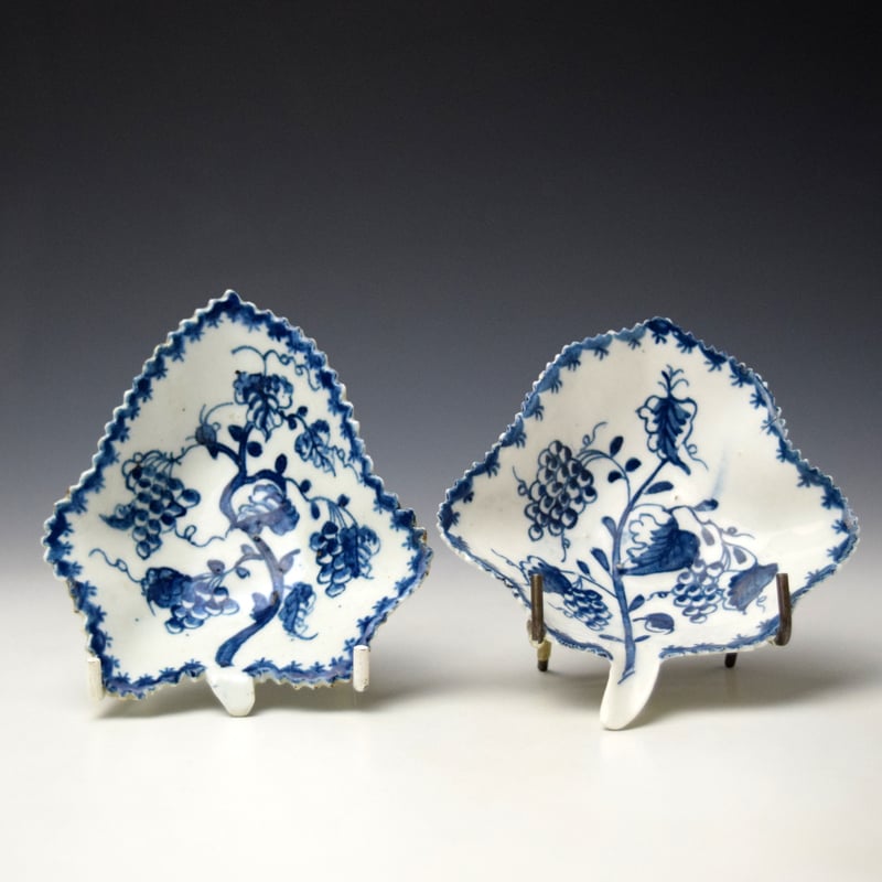 Lowestoft Early Grapevine Pattern Pickle Dish c1762-68 (3)