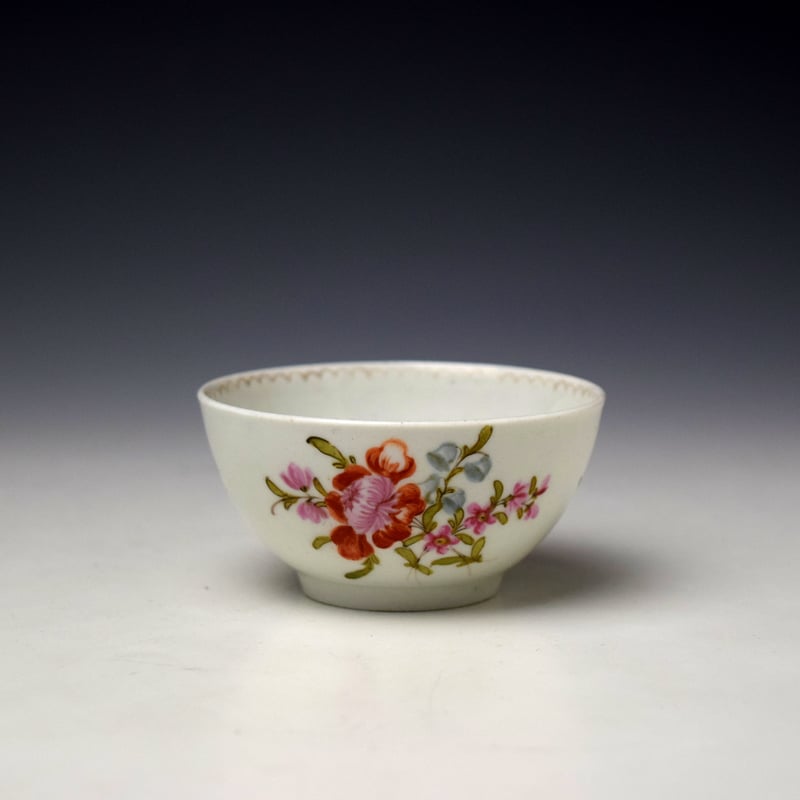 Lowestoft Early Tulip Painter Floral Sprays Pattern Teabowl and Saucer c1768-70 (2)