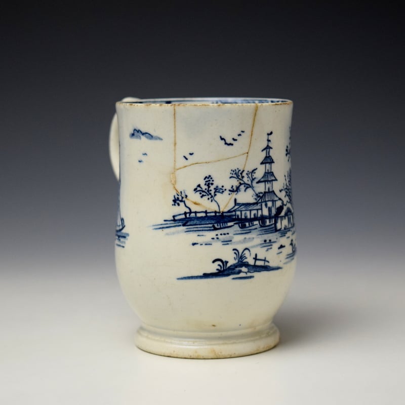 Lowestoft Fisherman and Landscape Pattern Bell Shaped Mug c1770-75 (4)