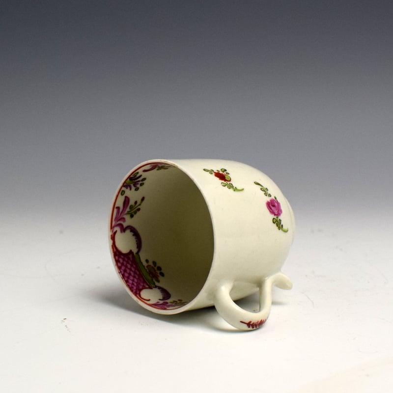 Lowestoft Floral Decorated Coffee Cup c1780 (5)