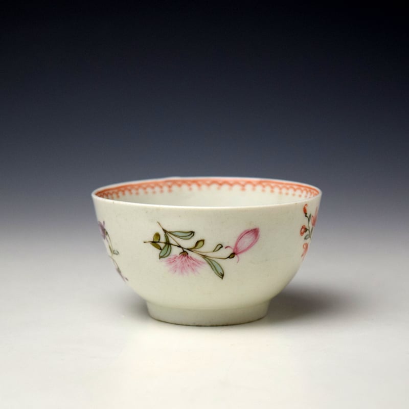 Lowestoft Floral Pattern Teabowl and saucer c1770-75 (3)
