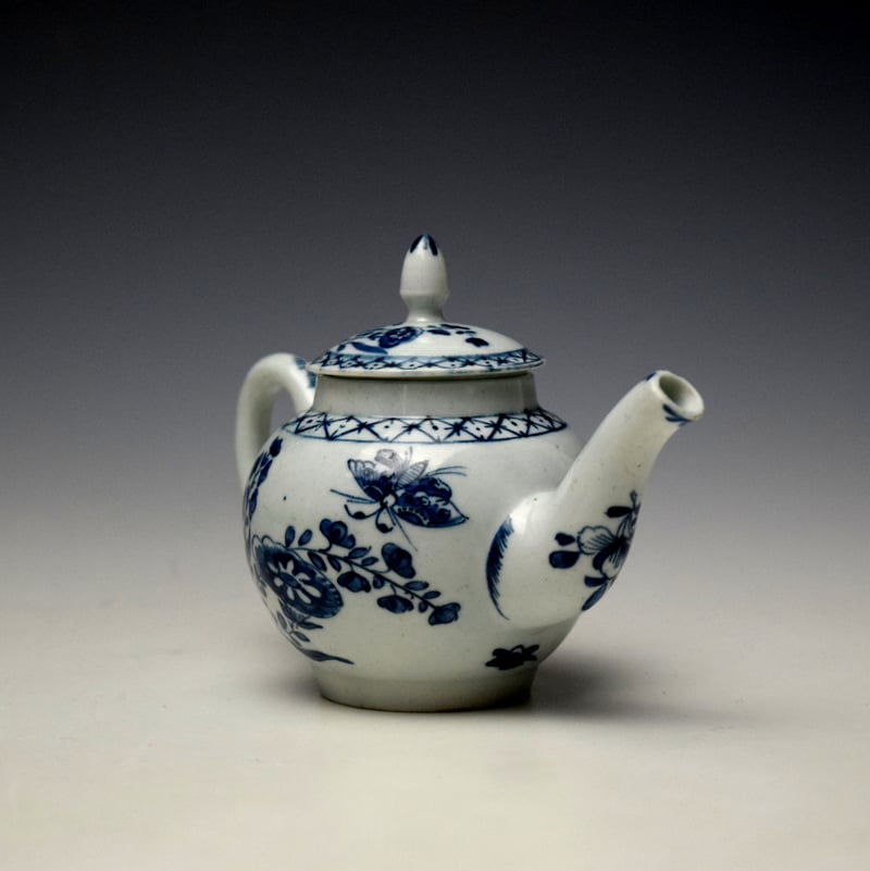 Lowestoft Flower and Moth Pattern Toy Teapot and Cover c1765-68 (4)