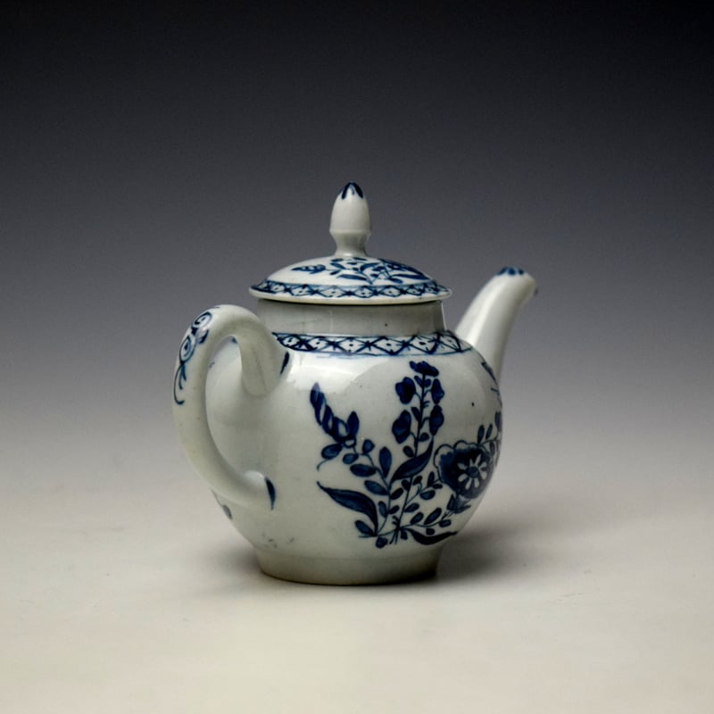 Lowestoft Flower and Moth Pattern Toy Teapot and Cover c1765-68 (6)