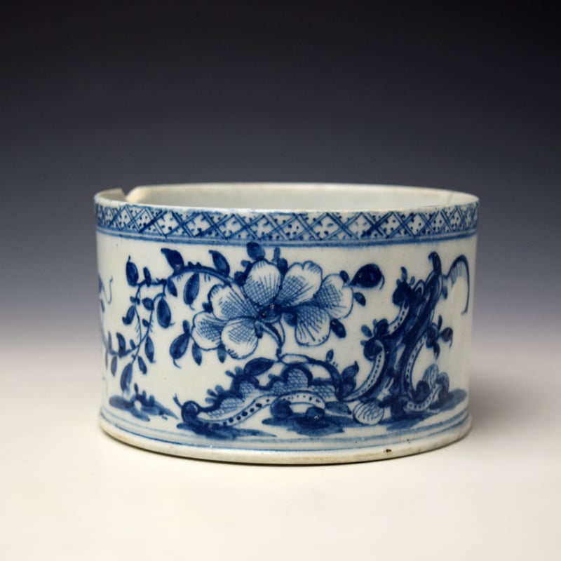 Very Rare Flowering Root Pattern Potting Pot c1765-70 Ex Godden Collection