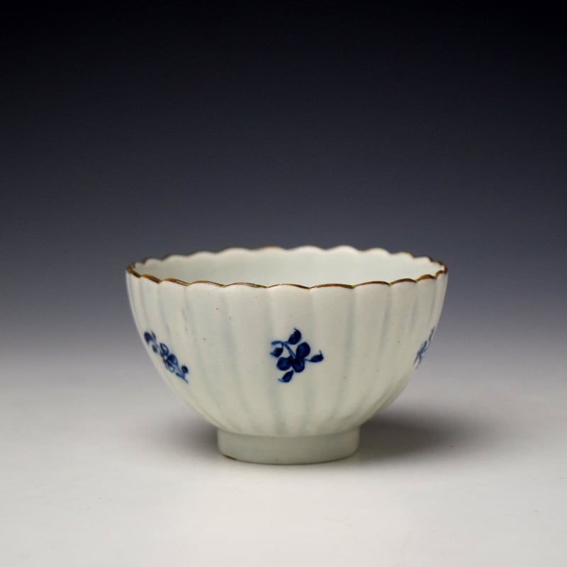 Lowestoft Fluted Floral Sprays Pattern Teabowl and Saucer c1785-90 (4)