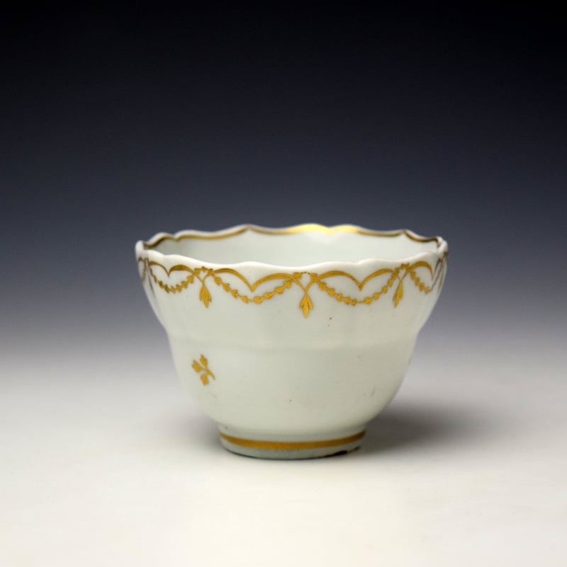 Lowestoft Gilded Border Teabowl and Saucer c1790-1800 (3)