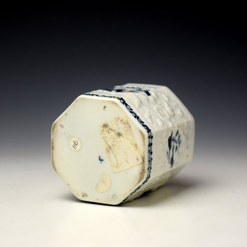 Lowestoft Hughes Moulded Landscape Pattern Octagonal Tea Canister c1762-66 (6)