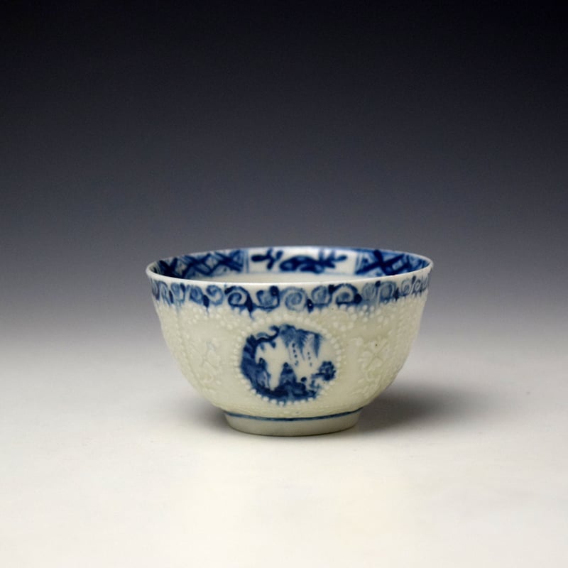 Lowestoft Hughes Moulded Teabowl and Saucer c1760-64 (2)