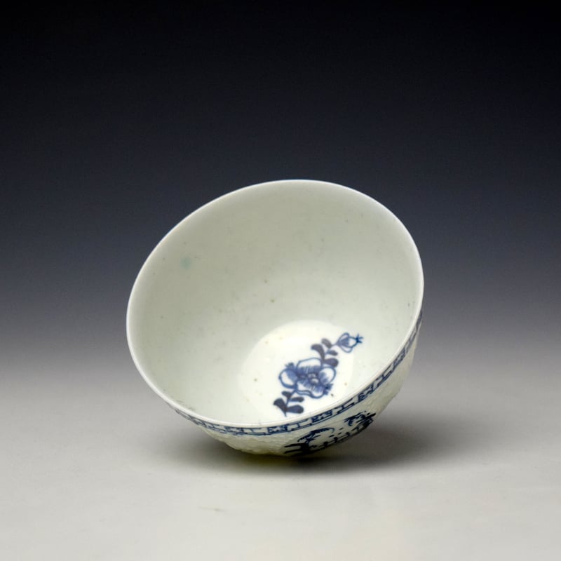Lowestoft Hughes Moulded Teabowl and Saucer c1764-70 (6)