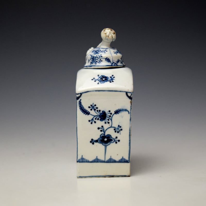 Lowestoft Immortelle Pattern Tea Canister and Cover c1770-75 (4)