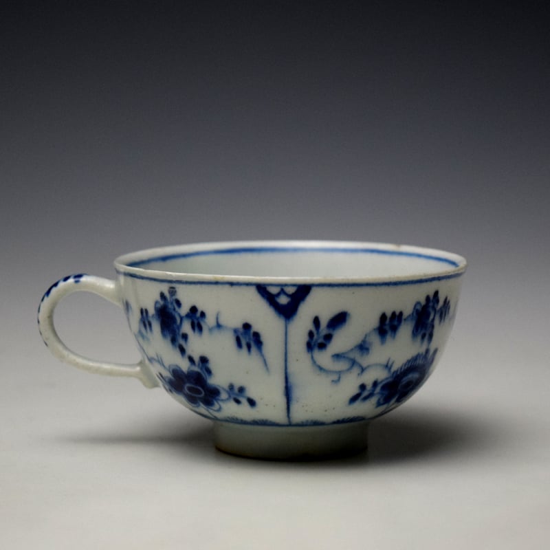 Lowestoft Immortelle Pattern Teacup and Saucer c1770-75 (4)