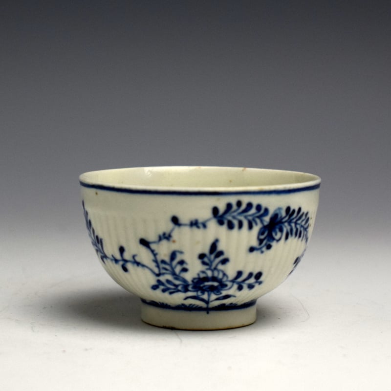 Lowestoft Imortelle Tea Bowl & Saucer 127 (6)