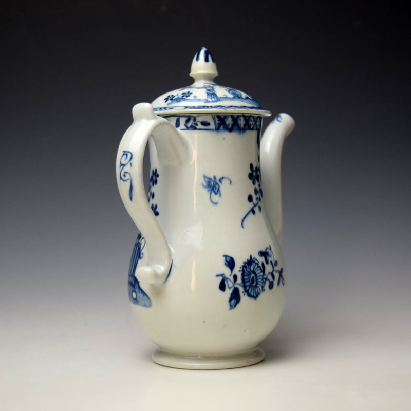Lowestoft Lady With Parasol and Urn of Flowers Pattern Small Coffee Pot and Cover c1768-72 (6)