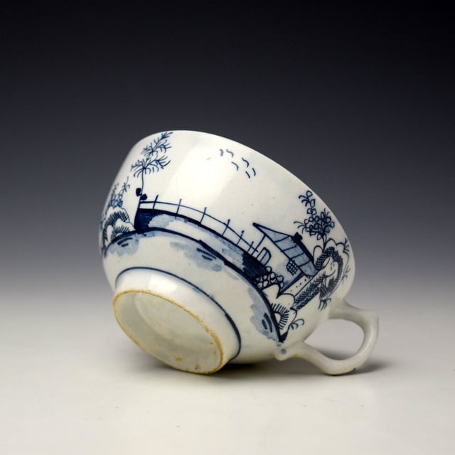 Lowestoft Longbridge and House Pattern Teacup and Saucer c1770-80 (7)