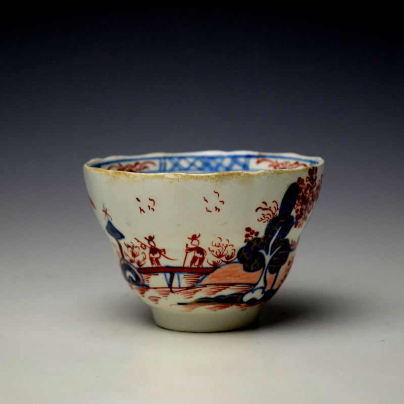 Lowestoft Lowestoft Dolls House Pattern Ogre Shape Teabowl and Saucer c1795-1800 (3)
