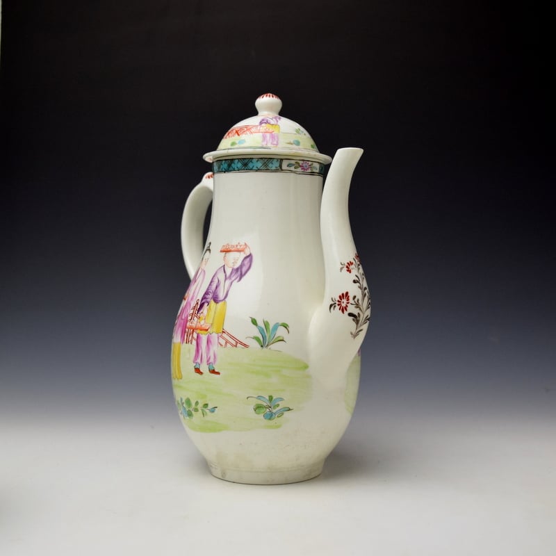 Lowestoft Mandarin Pattern Coffee Pot c1780-85 (3)