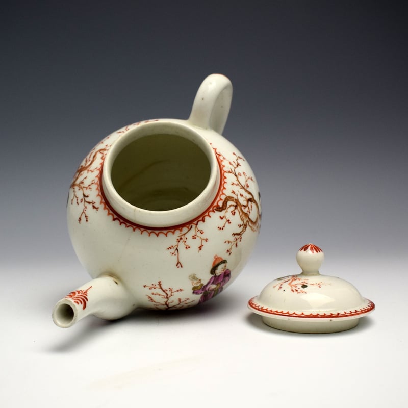 Lowestoft Mandarin Pattern Teapot c1775 (5)