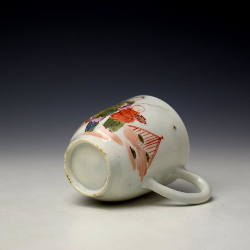 Lowestoft Mandarin Precious Objects Pattern Coffee Cup c1780-85 (5)